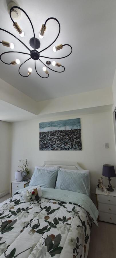 Jn Condotel The Azure Urban Resort Residences Paranaque City Exterior photo