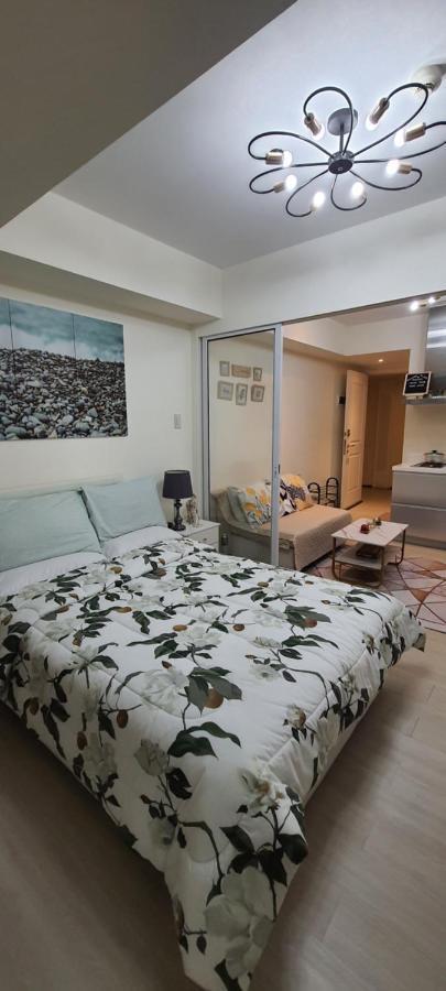 Jn Condotel The Azure Urban Resort Residences Paranaque City Exterior photo